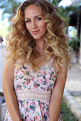 USA bride  Alina 35 y.o. from Miami, ID 86503