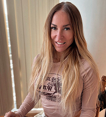 United Kingdom bride  Yuliya 46 y.o. from Portsmouth, ID 97721